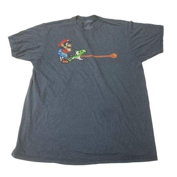 Super Mario World Preowned T-shirt - Picture 1 of 6